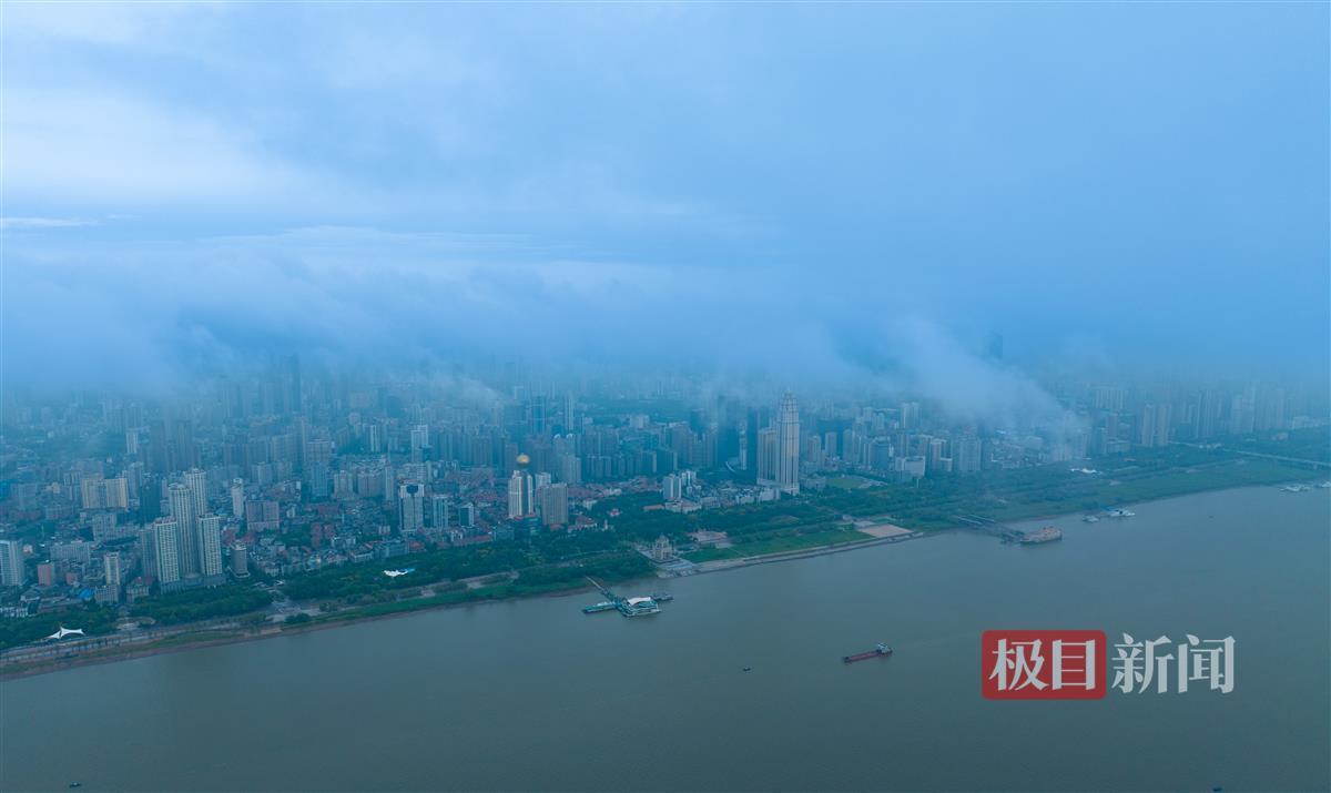 星月棋牌送3元救济金